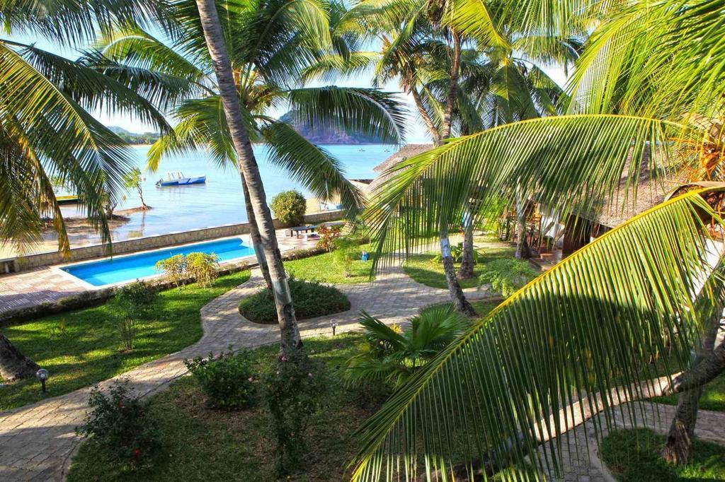 Ylang Hotel Ambondrona  Exterior photo